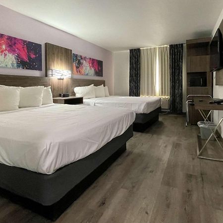 Quality Inn - Ντέντον Εξωτερικό φωτογραφία