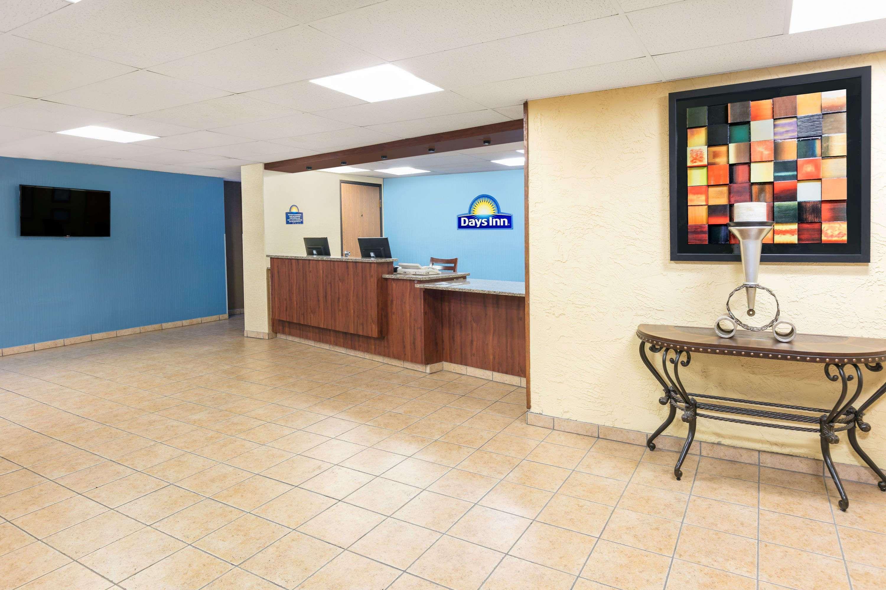 Quality Inn - Ντέντον Εξωτερικό φωτογραφία