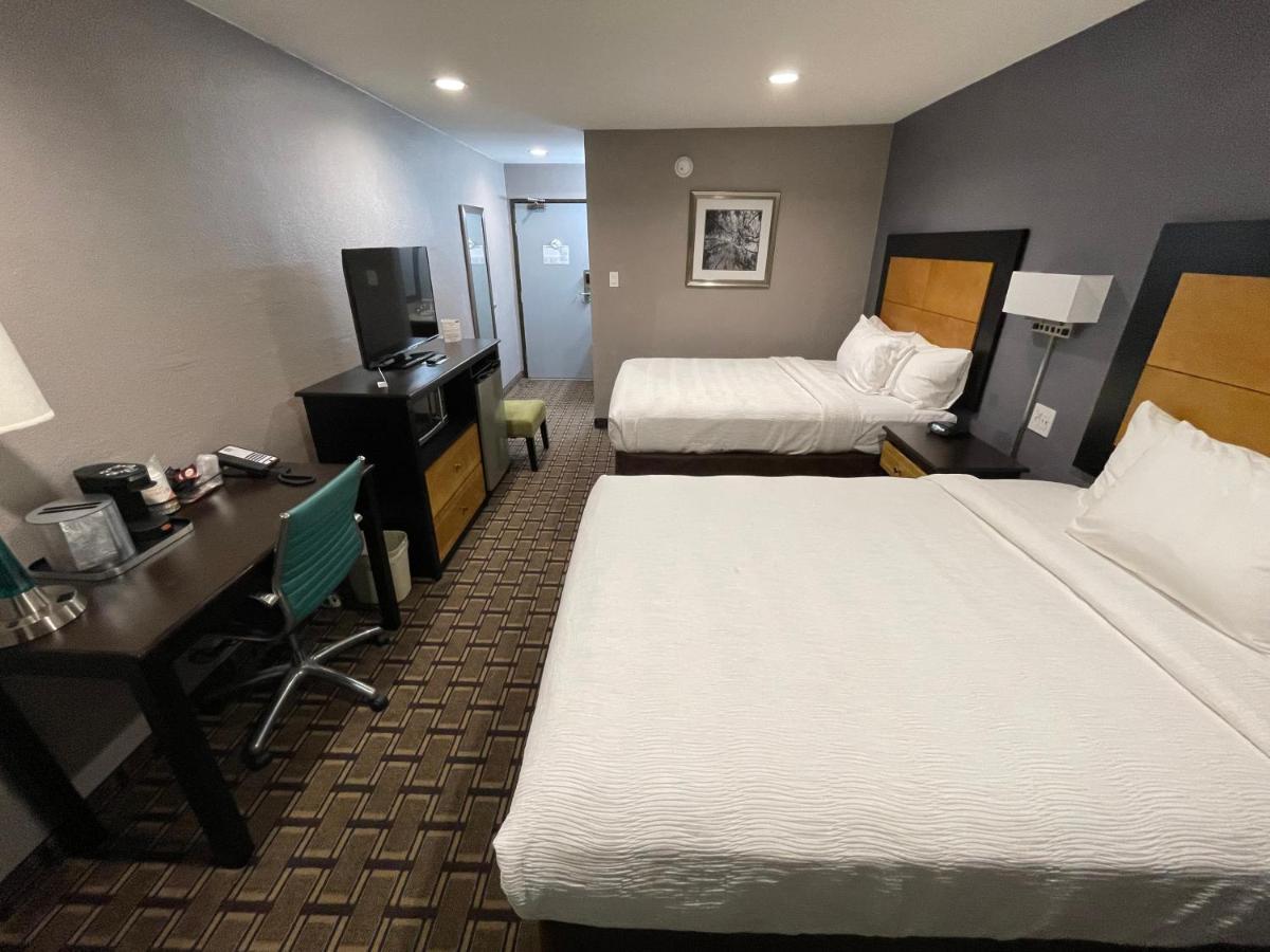 Quality Inn - Ντέντον Εξωτερικό φωτογραφία