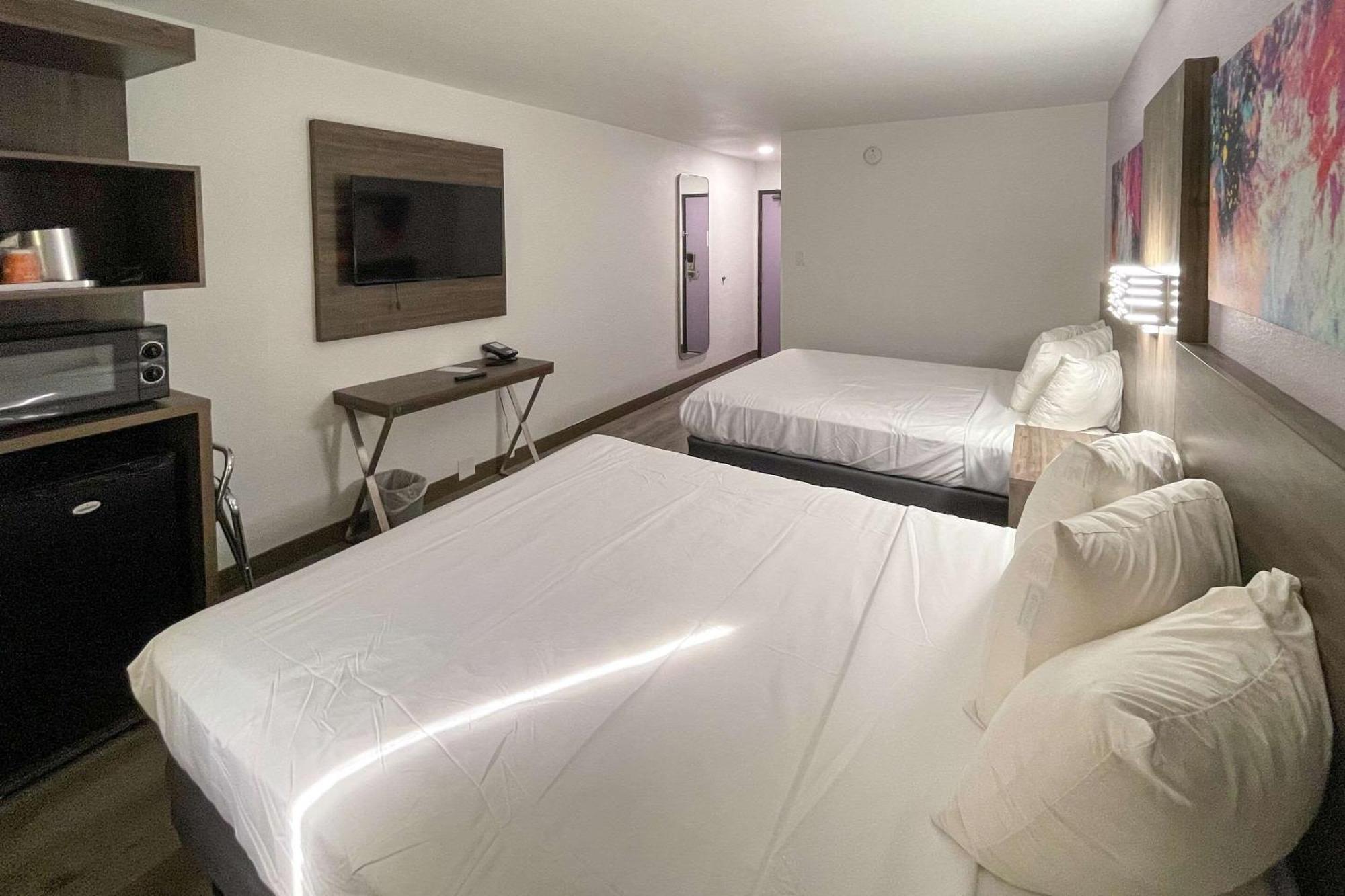Quality Inn - Ντέντον Εξωτερικό φωτογραφία