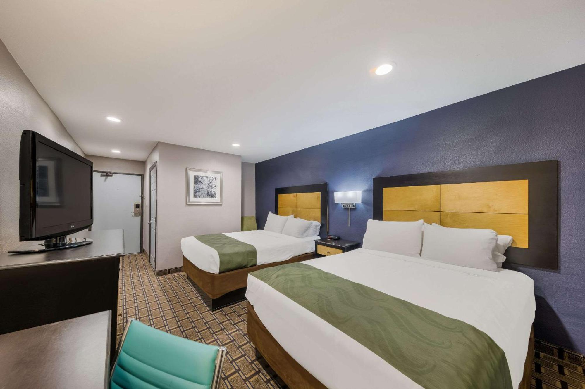 Quality Inn - Ντέντον Εξωτερικό φωτογραφία