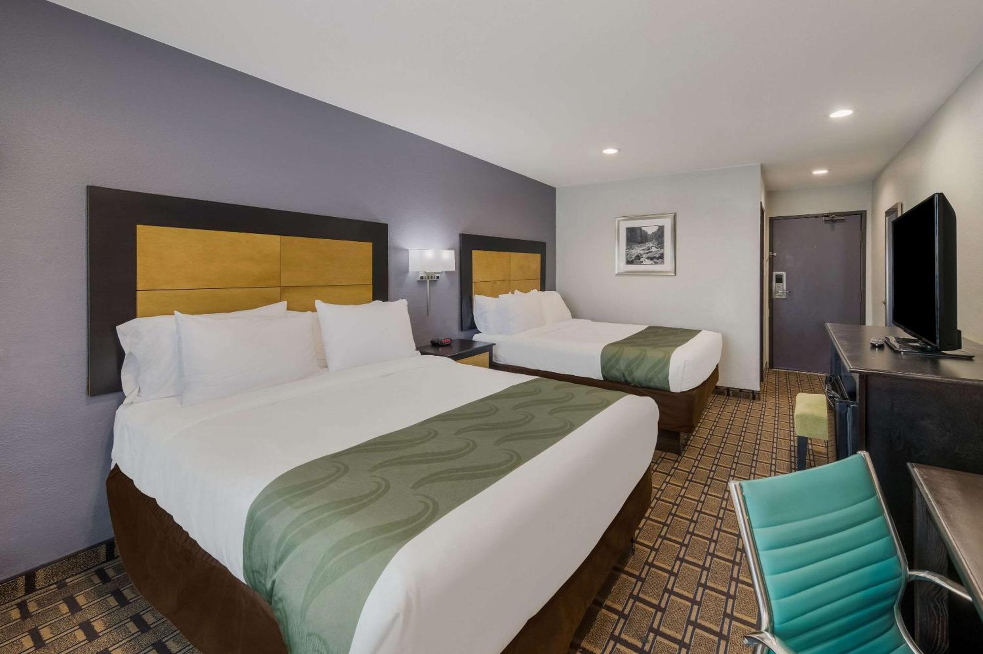 Quality Inn - Ντέντον Εξωτερικό φωτογραφία